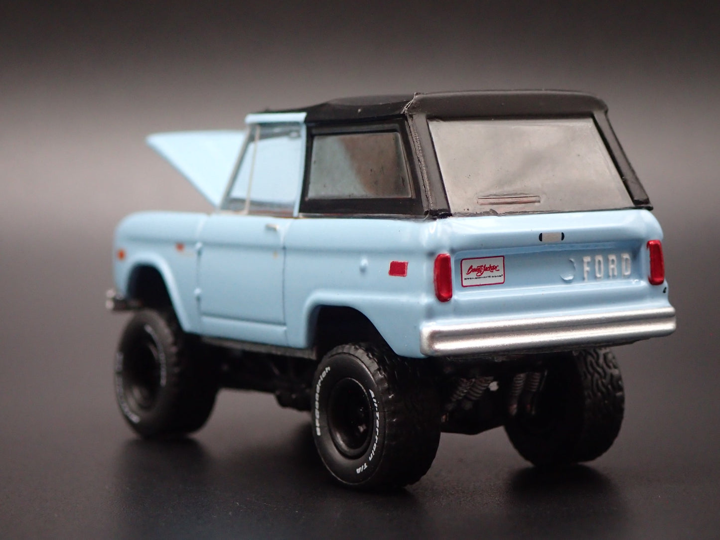 1972 72 FORD BRONCO SUV 4X4 TEAL 1:64 SCALE COLLECTIBLE DIECAST MODEL CAR