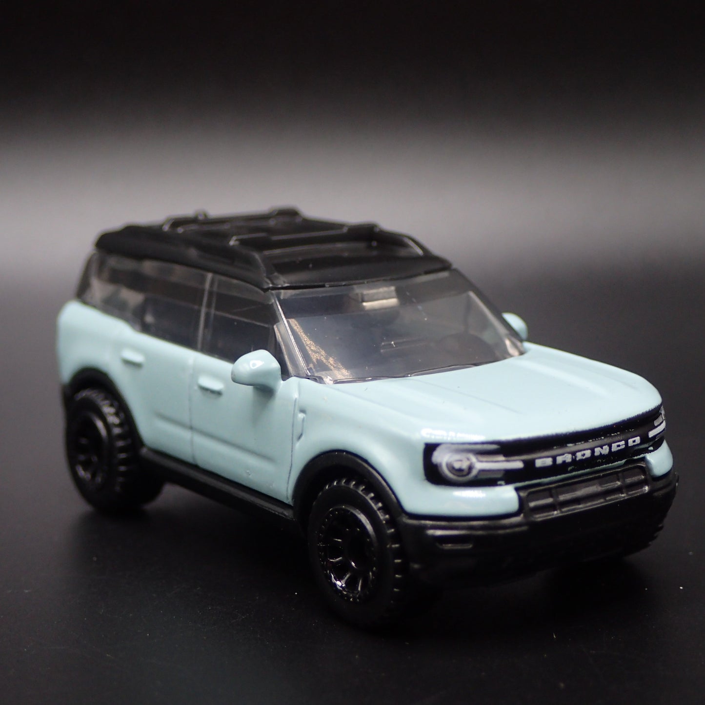 2021-2025 FORD BRONCO SPORT 1:64 MB SCALE COLLECTIBLE DIORAMA DIECAST MODEL CAR