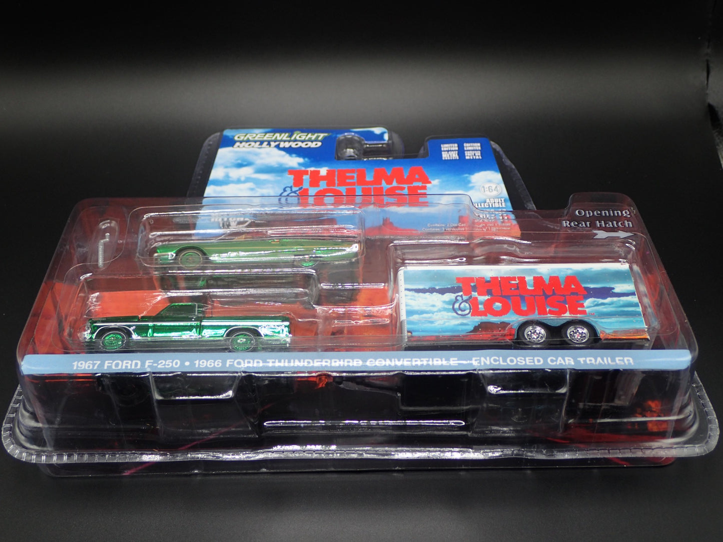2025 GREENLIGHT GREEN MACHINE THEMA LOUISE F250, TBIRD HOLLYWOOD HITCH TOW 13