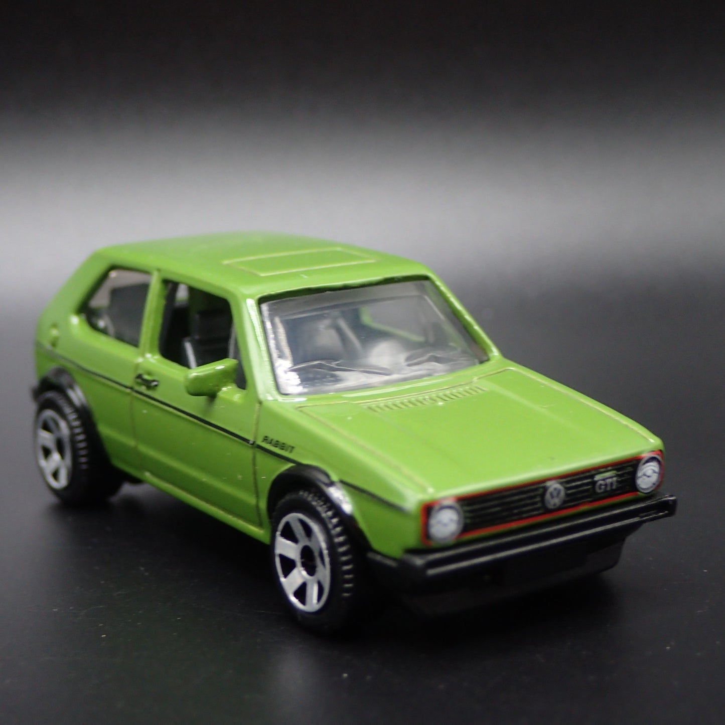 1974-1983 VW VOLKSWAGEN GOLF GTI MK1 GREEN 1:64 SCALE DIORAMA DIECAST MODEL CAR