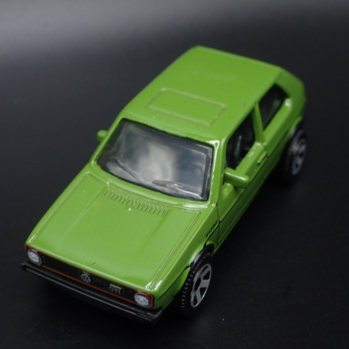 1974-1983 VW VOLKSWAGEN GOLF GTI MK1 GREEN 1:64 SCALE DIORAMA DIECAST MODEL CAR