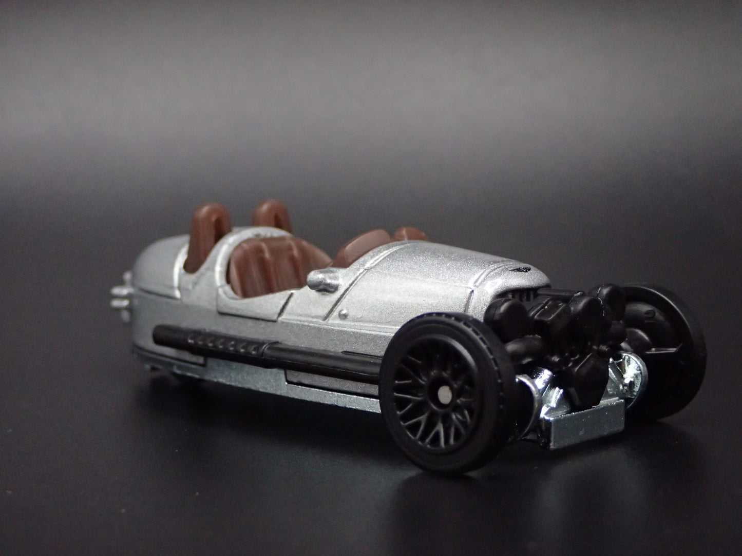 2022-2025 MORGAN 3 WHEELER SILV 1:64 SCALE COLLECTIBLE DIORAMA DIECAST MODEL CAR