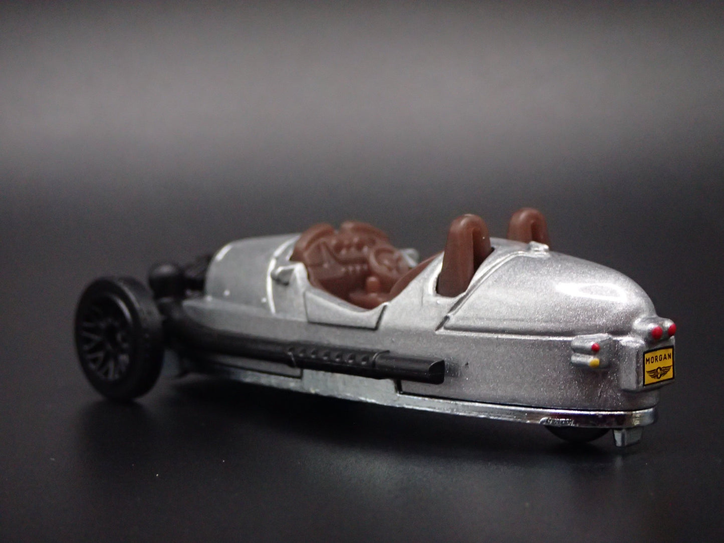2022-2025 MORGAN 3 WHEELER SILV 1:64 SCALE COLLECTIBLE DIORAMA DIECAST MODEL CAR