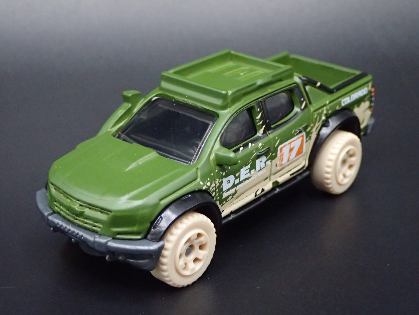 2015-2022 CHEVY CHEVROLET COLORADO XTREME PICKUP TRUCK 1:64 SCALE DIECAST MODEL