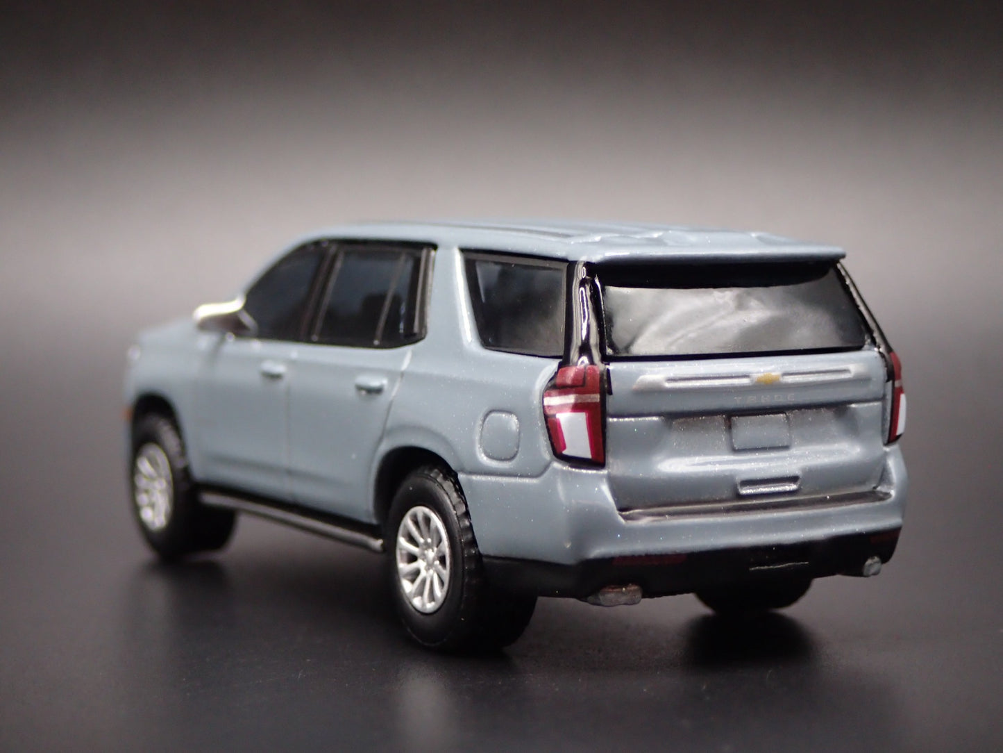 2021-2026 CHEVY CHEVROLET TAHOE 1:64 SCALE COLLECTIBLE DIORAMA DIECAST MODEL CAR