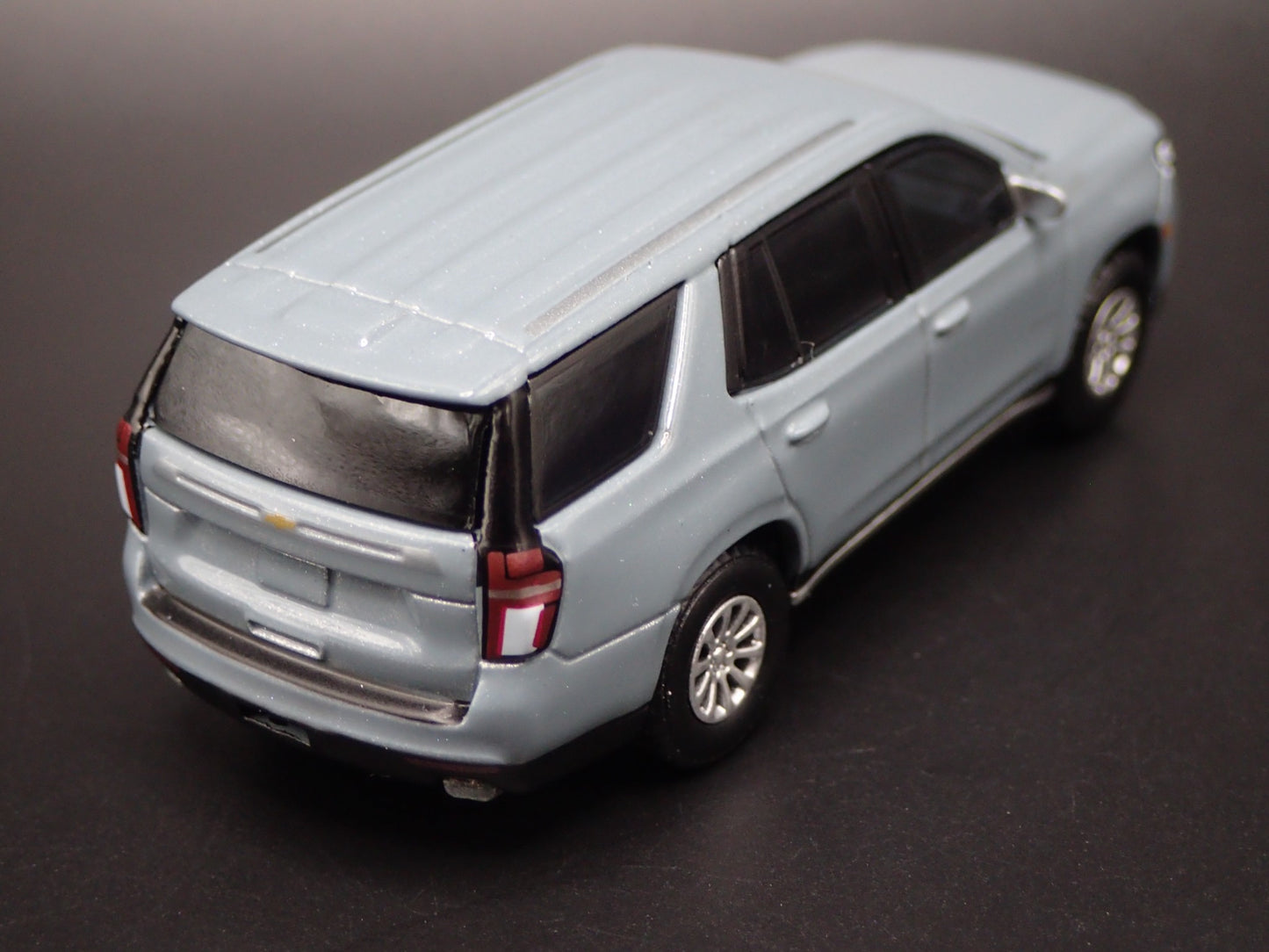 2021-2026 CHEVY CHEVROLET TAHOE 1:64 SCALE COLLECTIBLE DIORAMA DIECAST MODEL CAR