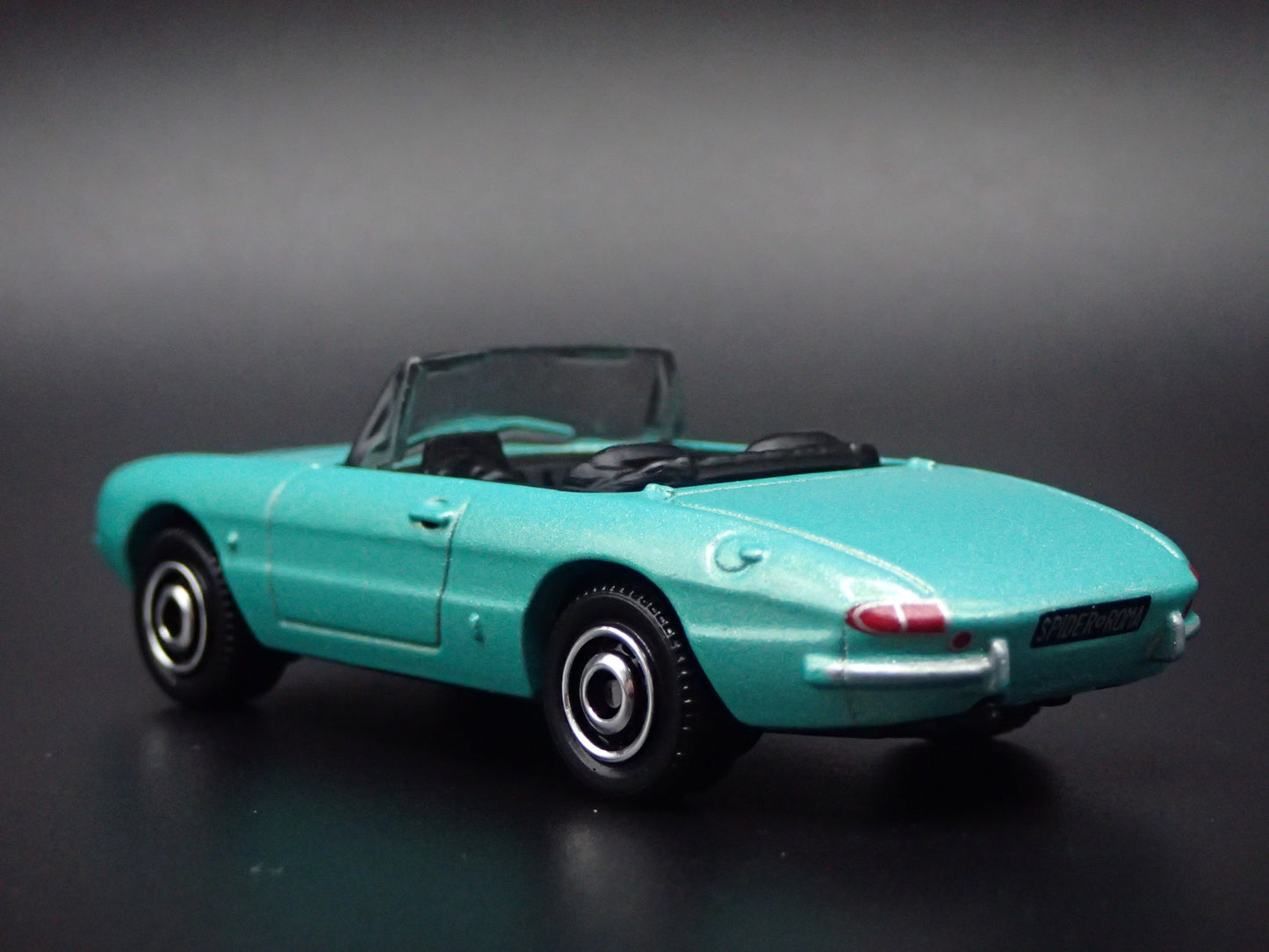 1966-1969 ALFA ROMEO DUETTO CONVERTIBLE  1:64 SCALE DIORAMA DIECAST MODEL CAR