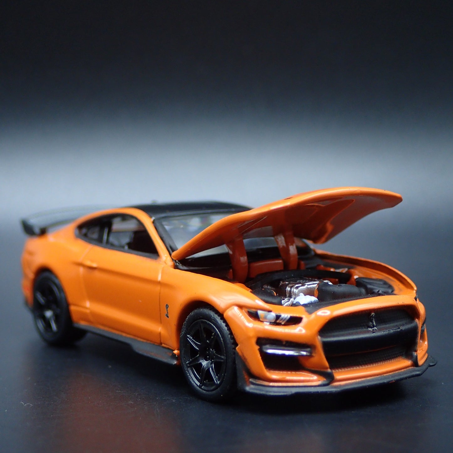2015-2023 FORD MUSTANG SHELBY GT500 TRACK PACK 1:64 SCALE DIECAST MODEL CAR