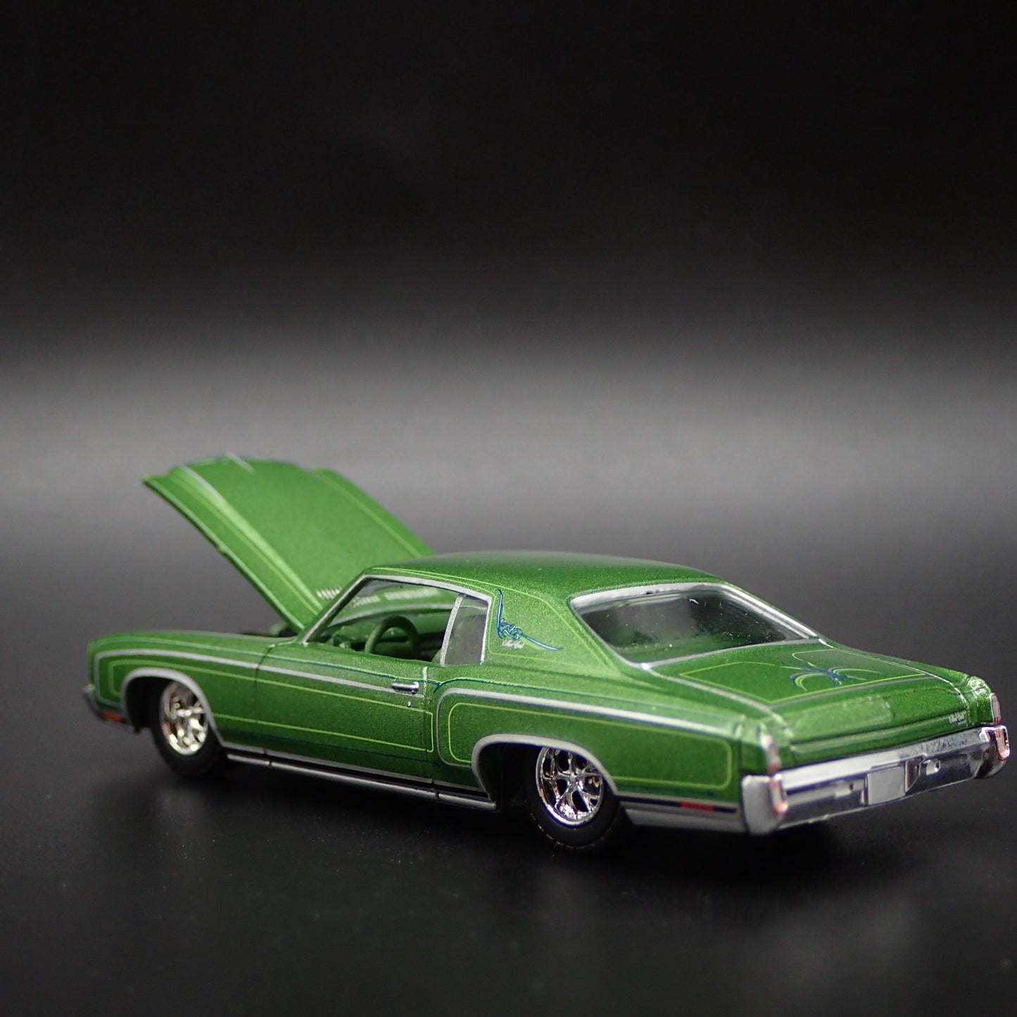 1970 70 CHEVY CHEVROLET MONTE CARLO LOWRIDER RARE 1:64 SCALE DIECAST MODEL CAR