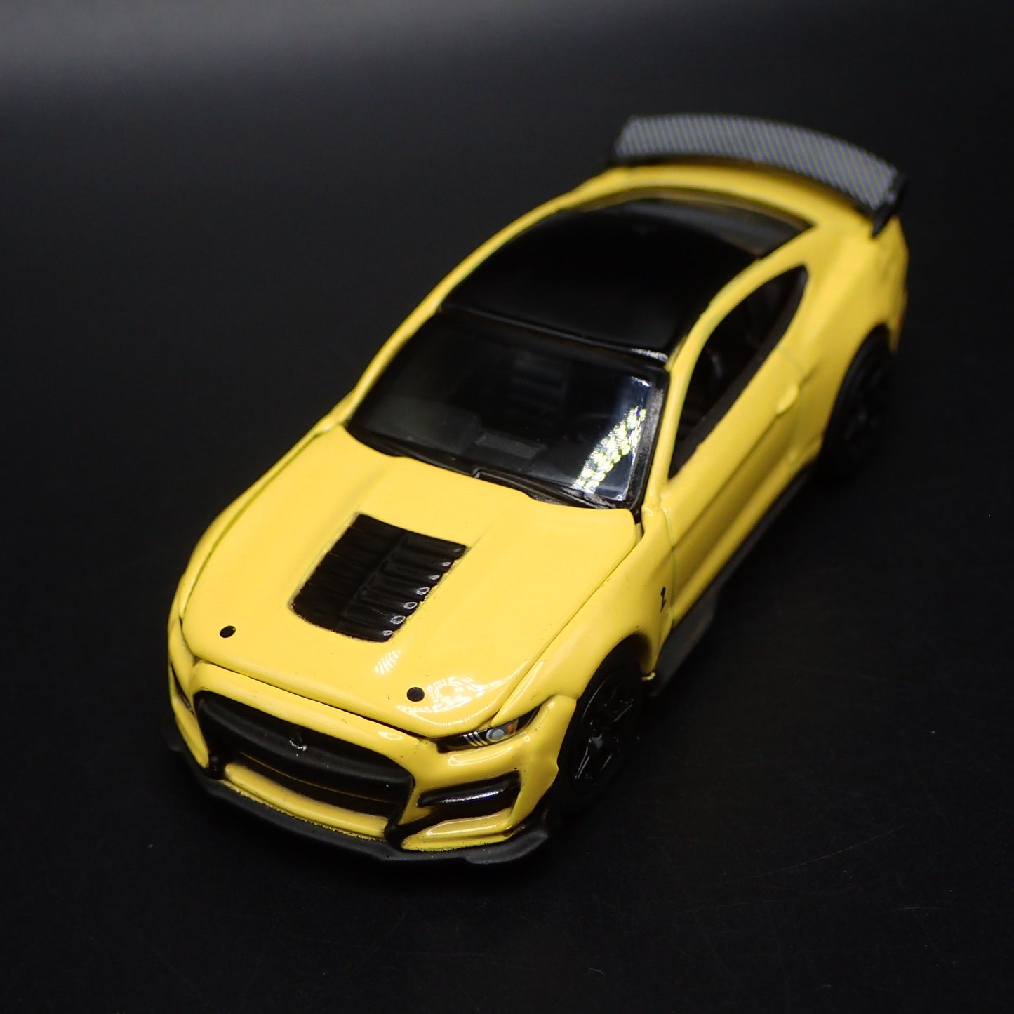 2015-2023 FORD MUSTANG SHELBY GT500 TRACK PACK 1:64 SCALE DIECAST MODEL CAR