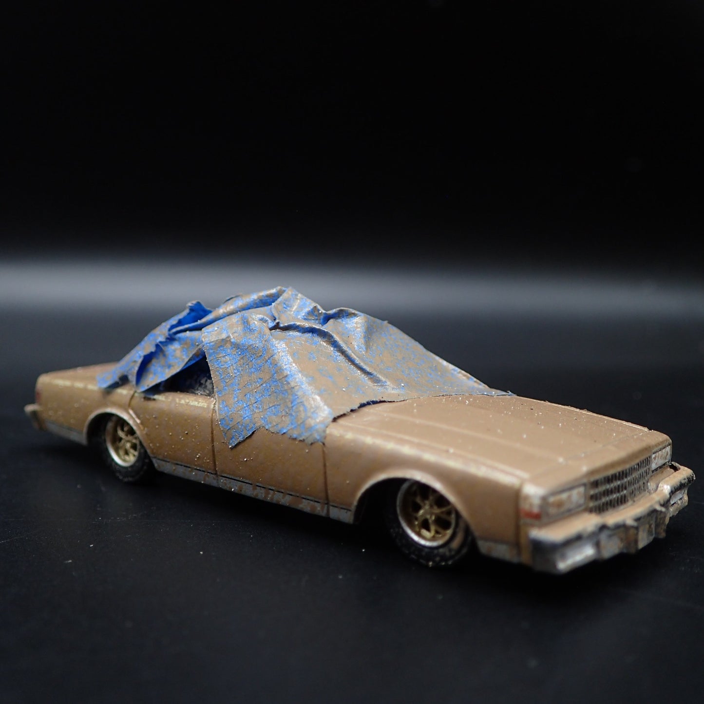 1985 85 CHEVY CHEVROLET CAPRICE LOWRIDER BARN FIND 1/64 SCALE DIECAST MODEL CAR