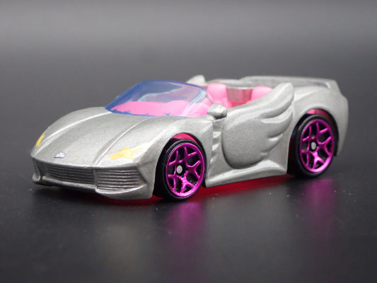 BARBIE EXTRA CONVERTIBLE SPORTS CAR 1:64 HW SCALE DIORAMA DIECAST MODEL CAR