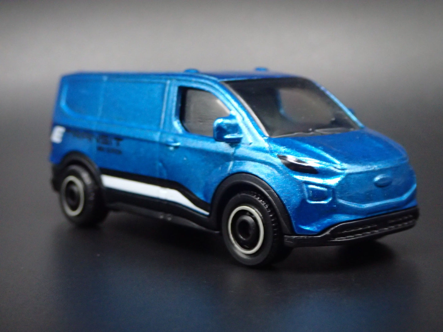 2022-2026 FORD E TRANSIT VAN ELECTIC BLUE 1:64 MB SCALE DIECAST MODEL CAR