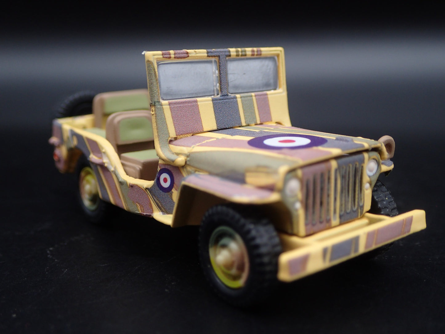 WWII WILLYS MB JEEP BRITISH ARMY SPECIAL AIR SERVICE 1:64 DIECAST MODEL CAR