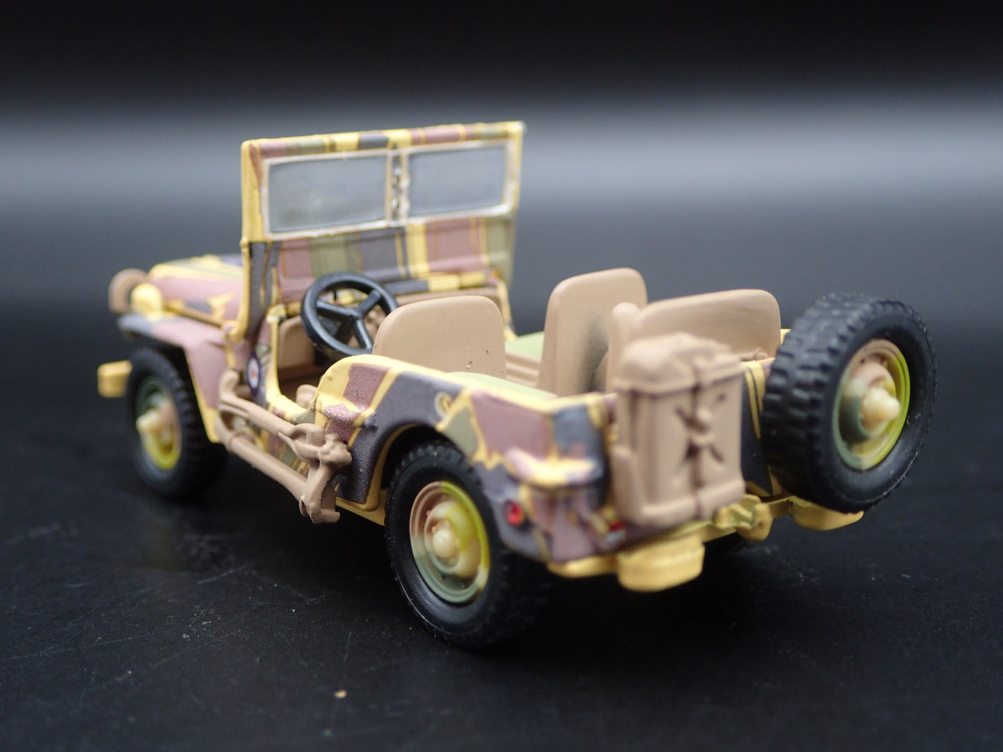 WWII WILLYS MB JEEP BRITISH ARMY SPECIAL AIR SERVICE 1:64 DIECAST MODEL CAR