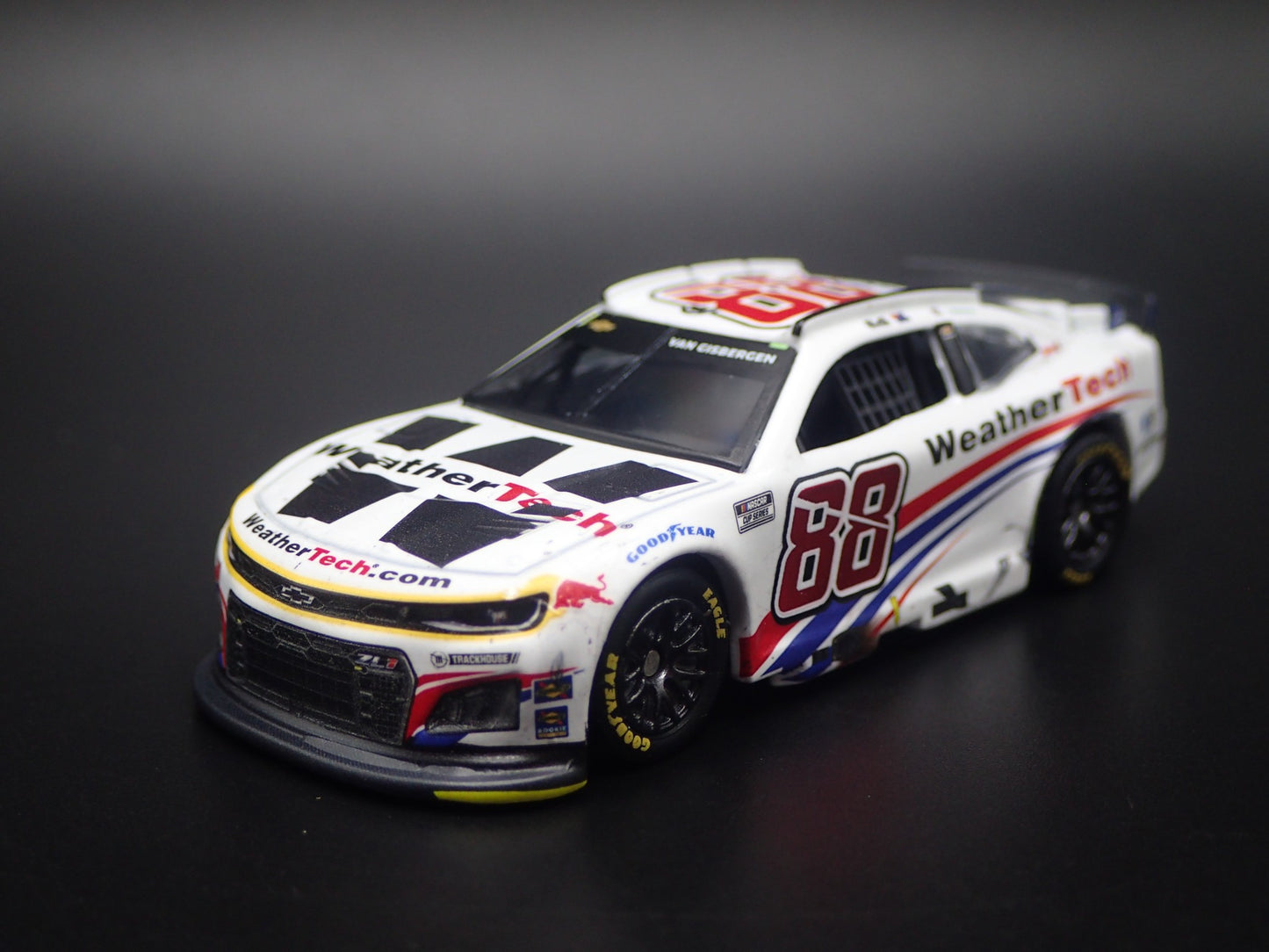 2025 CHEVY CAMARO 88 SHANE VAN GISBERGEN WEATHERTECH NASCAR 1:64 DIECAST MODEL