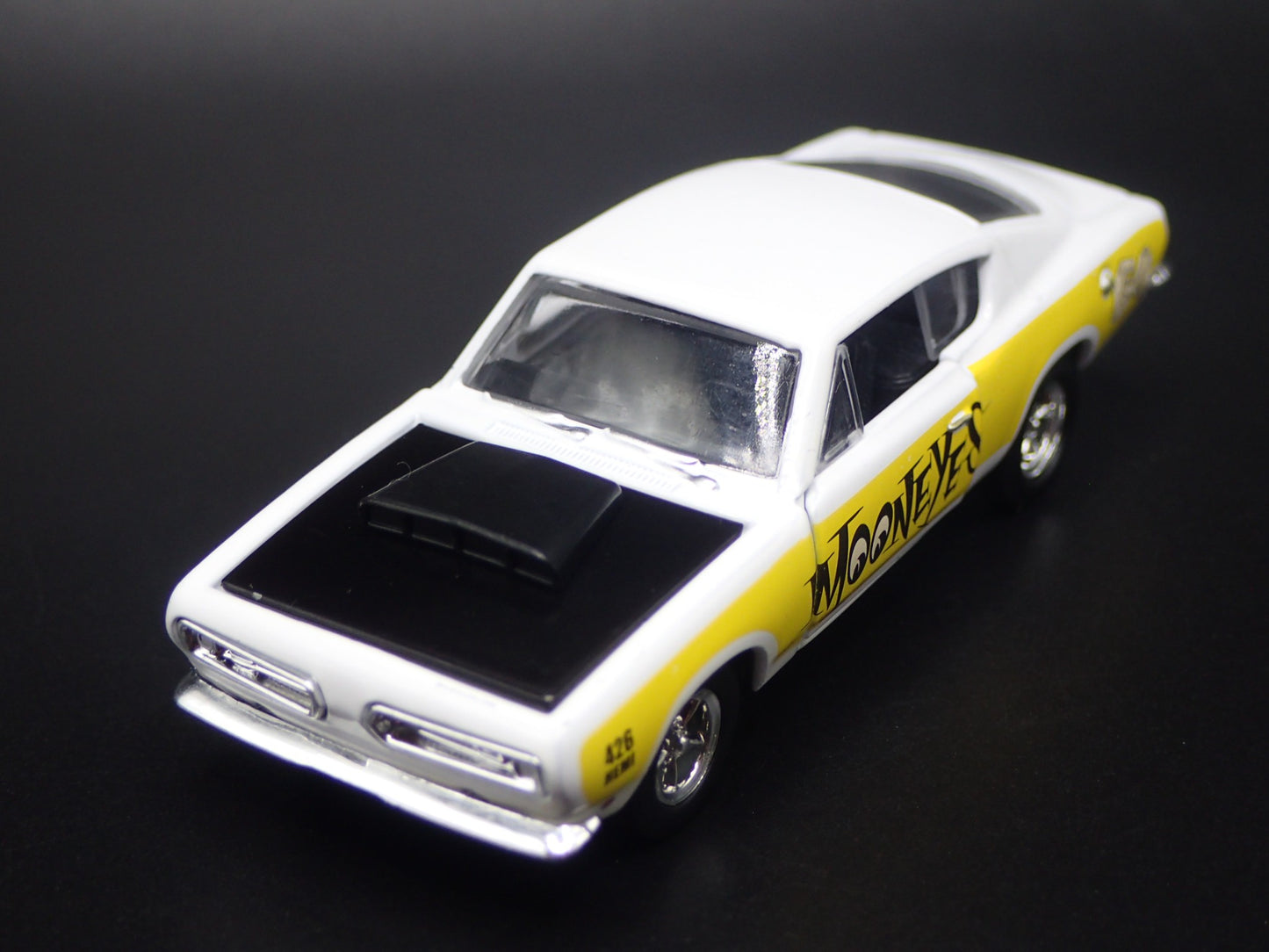1968 68 PLYMOUTH BARRACUDA HEMI SUPERSTOCK FASTBACK 1:64 SCALE DIECAST MODEL CAR