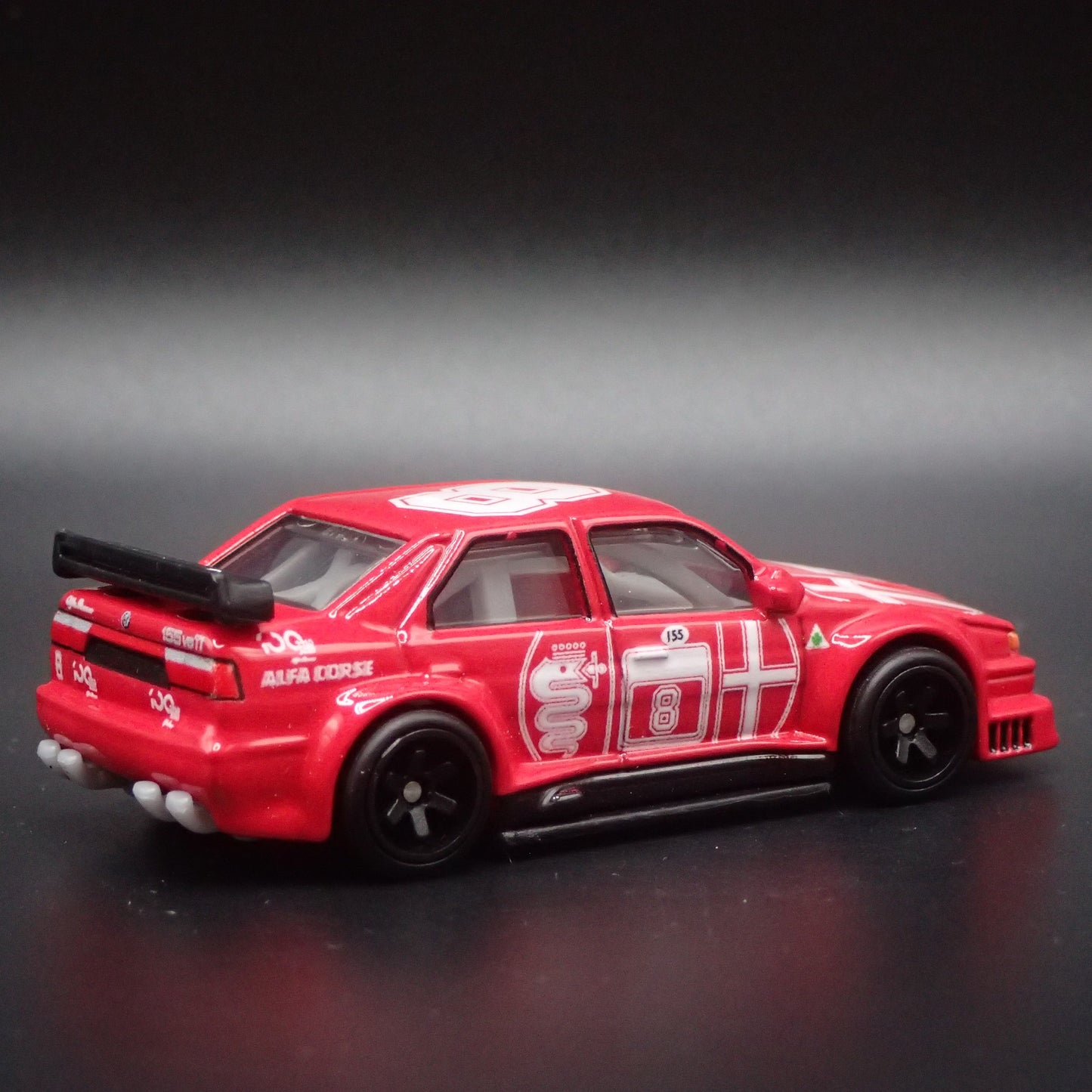 1993-1996 ALFA ROMEO 155 V6 Ti RACE CAR 1:64 SCALE DIORAMA DIECAST MODEL CAR
