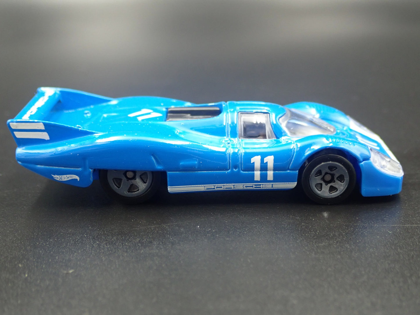 1970-1971 PORSCHE 917 LH RACING BLUE 1:64 SCALE COLLECTIBL DIECAST MODEL CAR