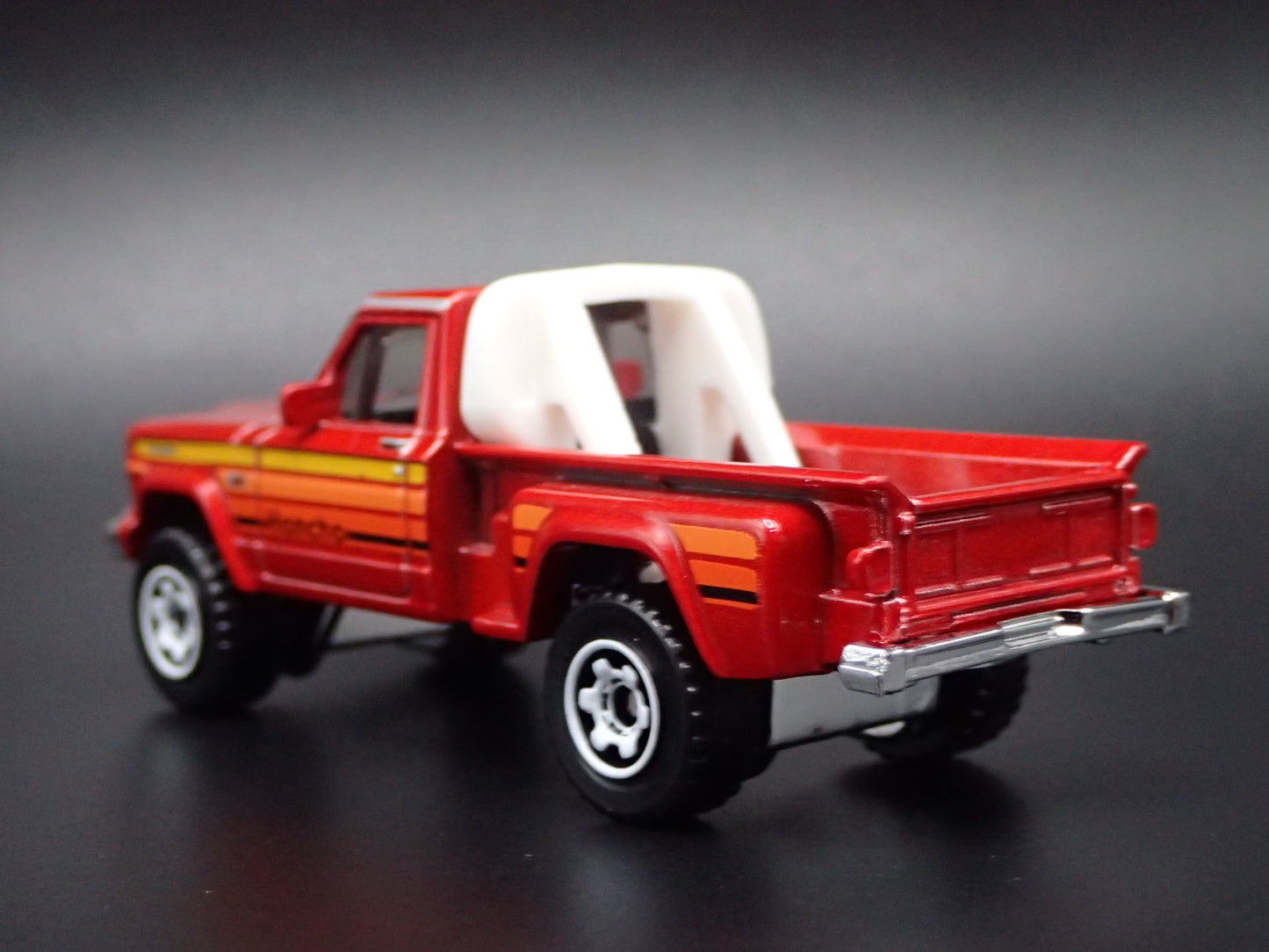 1971-1988 JEEP PICKUP TRUCK J10 HONCHO STEPSIDE 1:64 SCALE DIECAST MODEL CAR