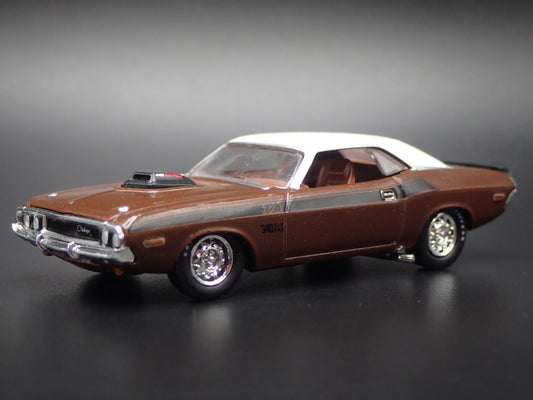 1970 70 DODGE CHALLENGER TA T/A BROWN 1/64 SCALE DIORAMA DIECAST MODEL CAR