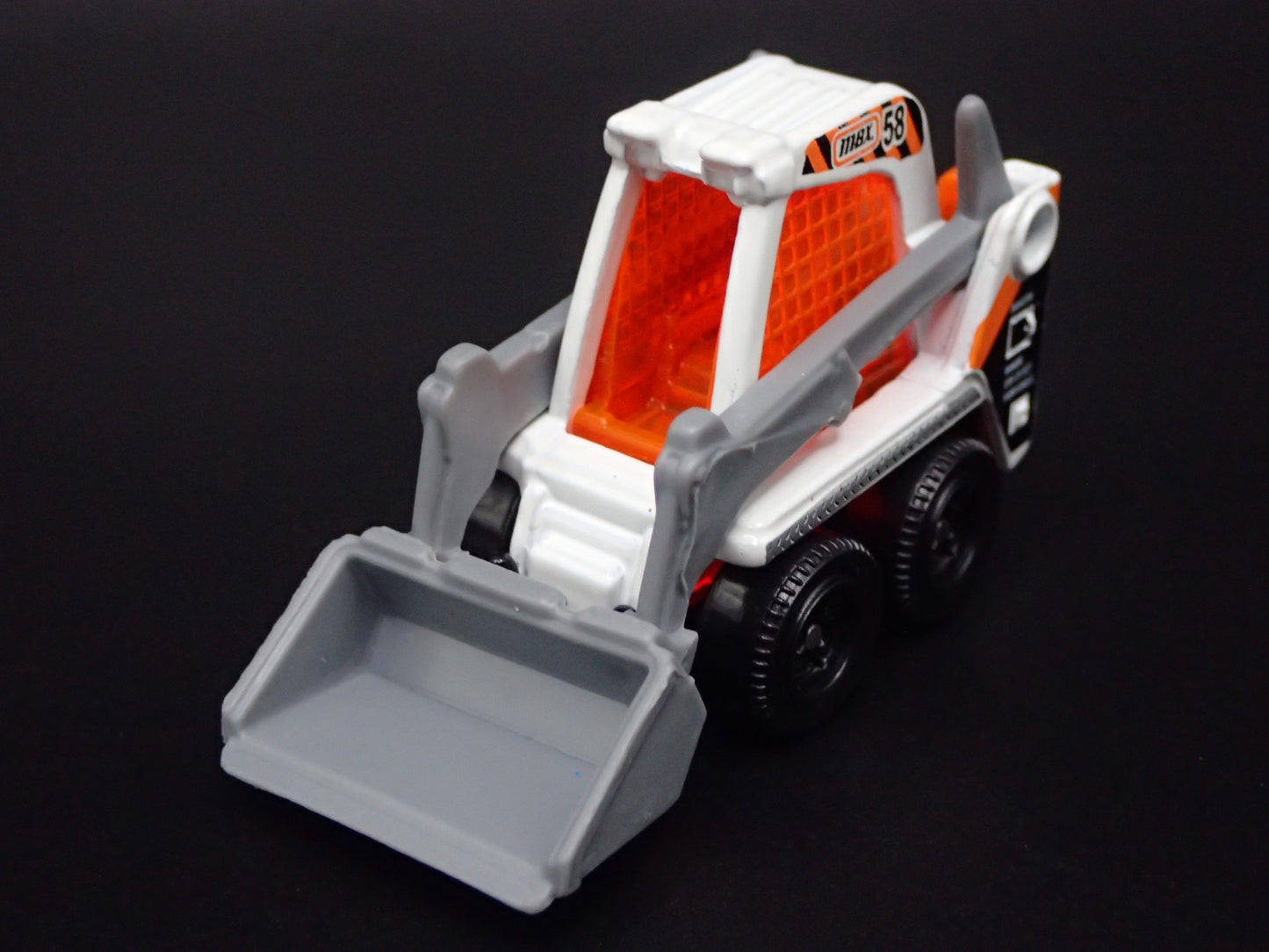 CONSTRUCTION SKID STEER LOADER BOBCAT 1:64 MB SCALE DIORAMA DIECAST MODEL CAR