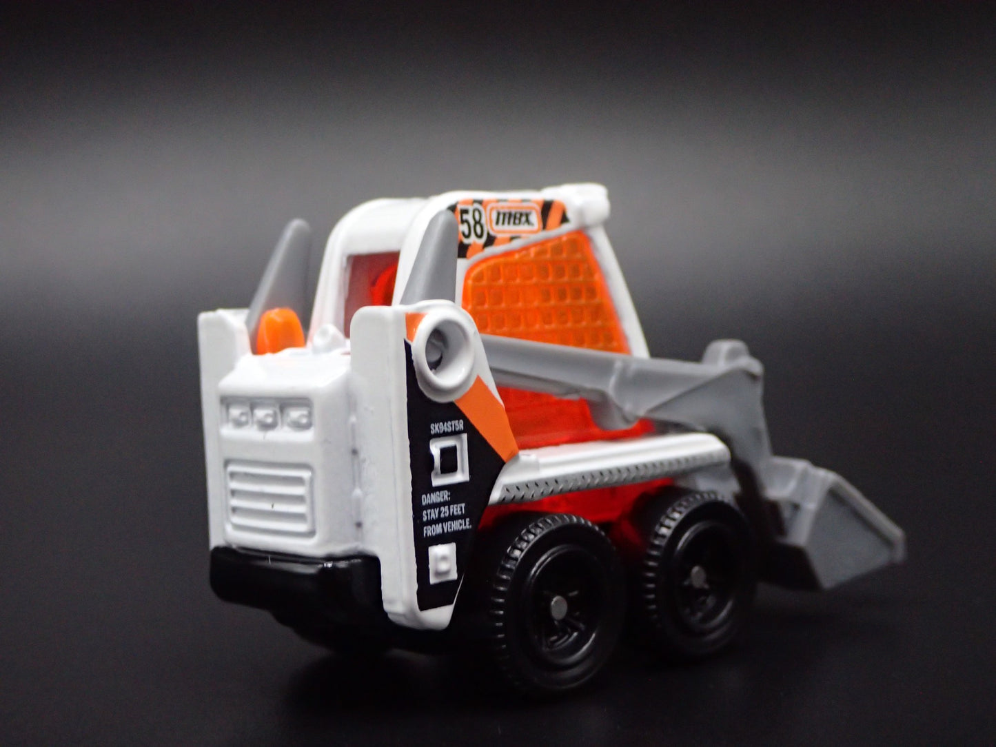 CONSTRUCTION SKID STEER LOADER BOBCAT 1:64 MB SCALE DIORAMA DIECAST MODEL CAR