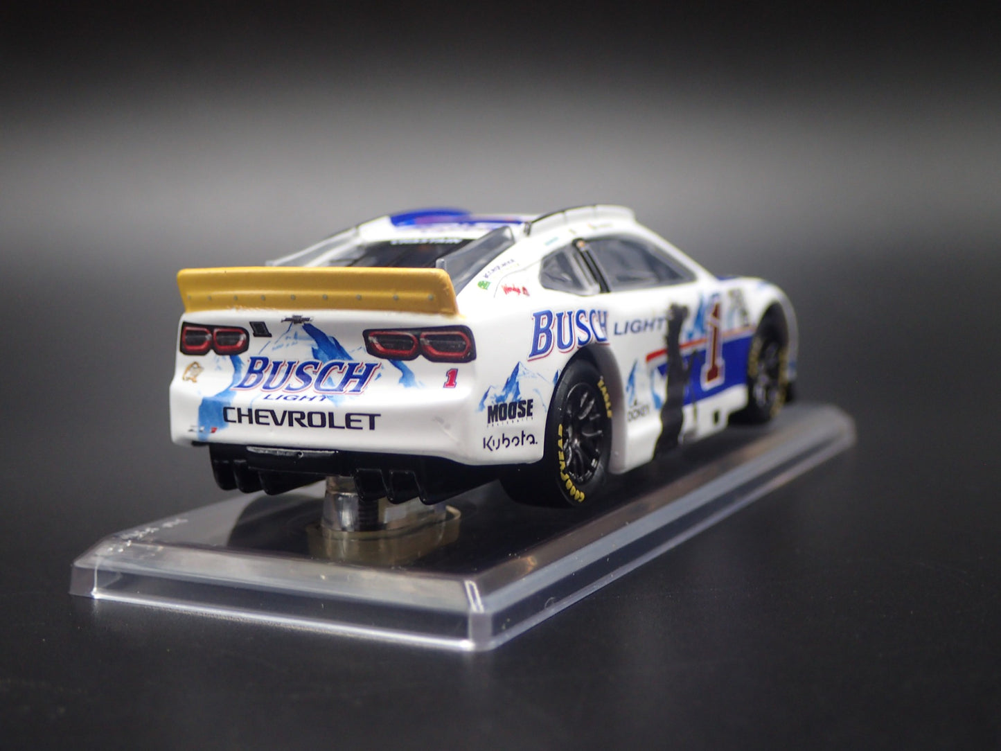 2025 CHEVROLET 1 ROSS CHASTAIN BUSCH LIGHT RETRO NASCAR 1:64 SCALE DIECAST CAR