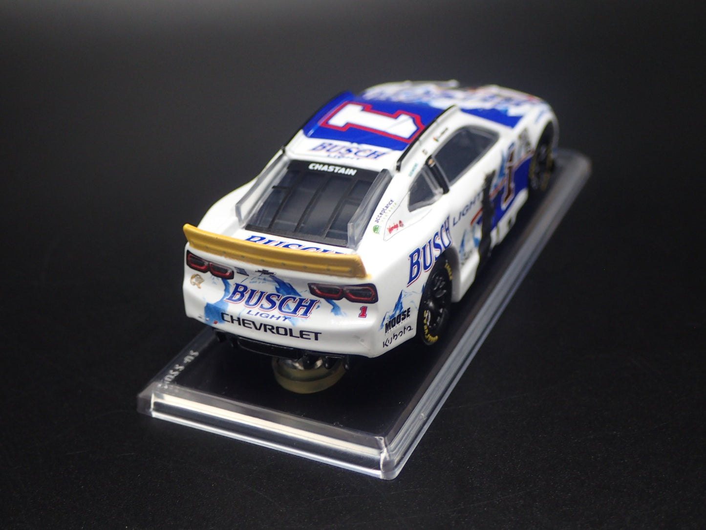 2025 CHEVROLET 1 ROSS CHASTAIN BUSCH LIGHT RETRO NASCAR 1:64 SCALE DIECAST CAR