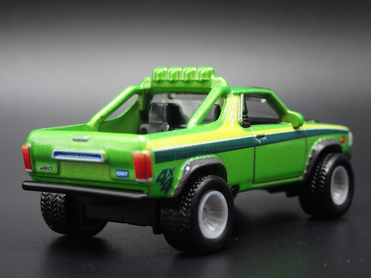 1970-1981 SUBARU BRAT PICKUP TRUCK GREEN 1:64 SCALE DIORAMA DIECAST MODEL CAR