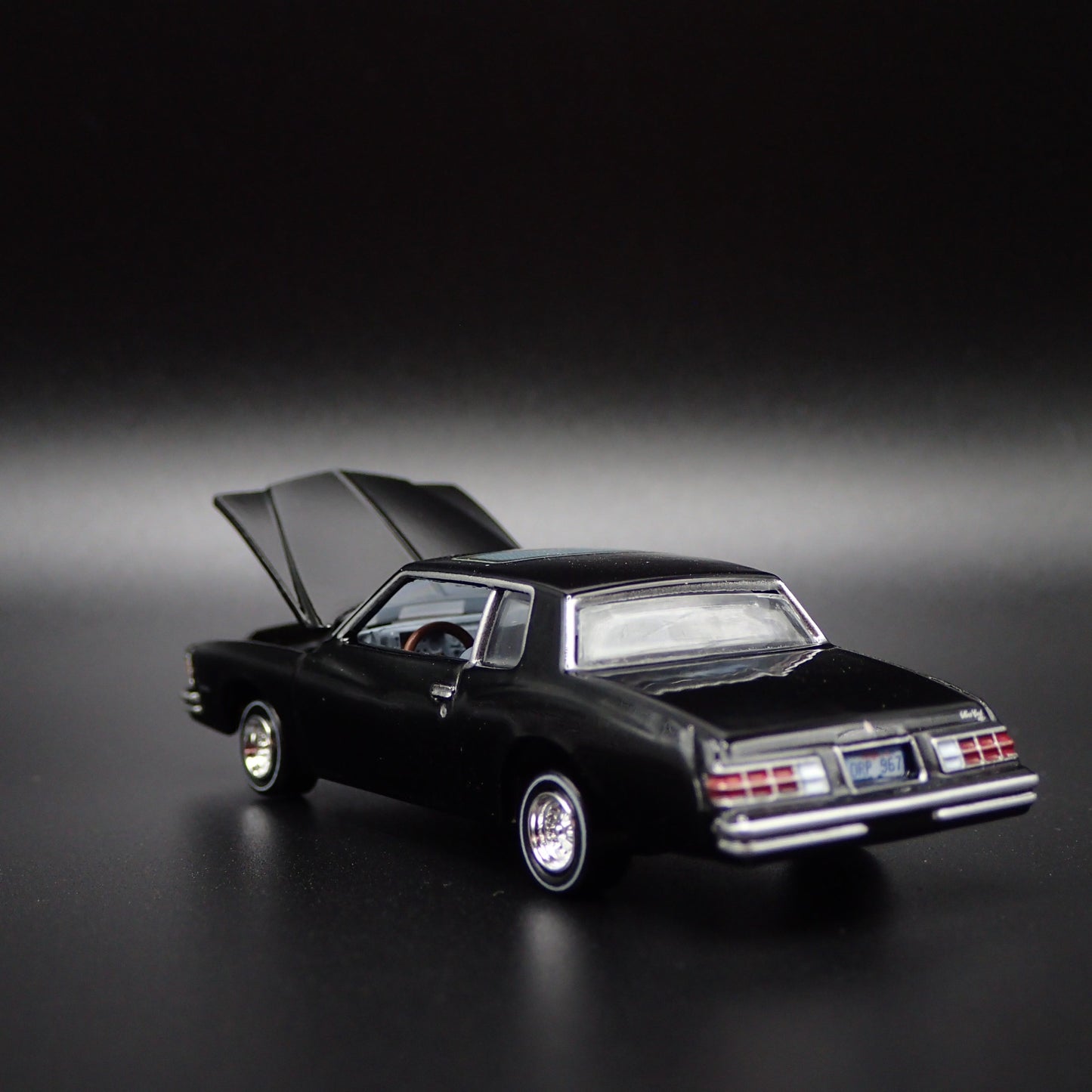 1979 79 CHEVY CHEVROLET MONTE CARLO TRAINING DAY G 1:64 SCALE DIECAST MODEL CAR