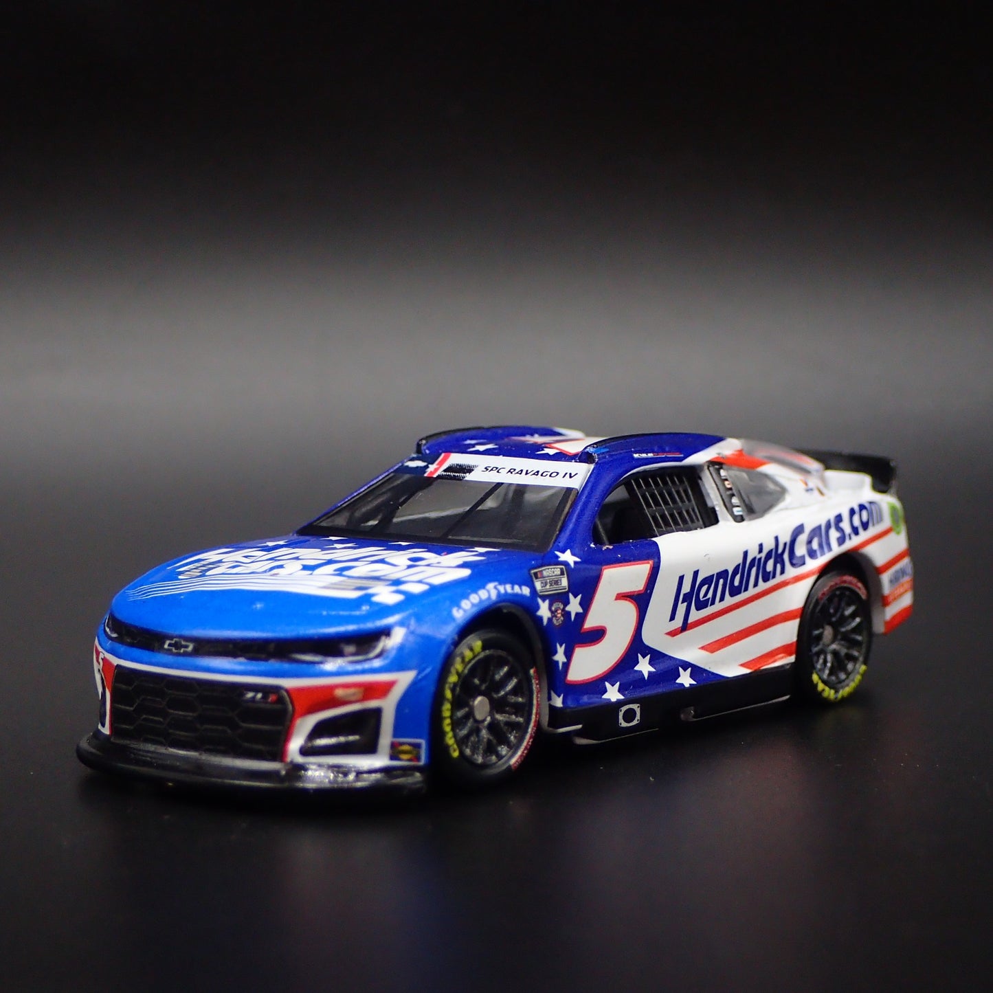 2022 CHEVY CAMARO ZL1 #5 KYLE LARSON NASCAR SALUTES 1:64 SCALE DIECAST MODEL CAR