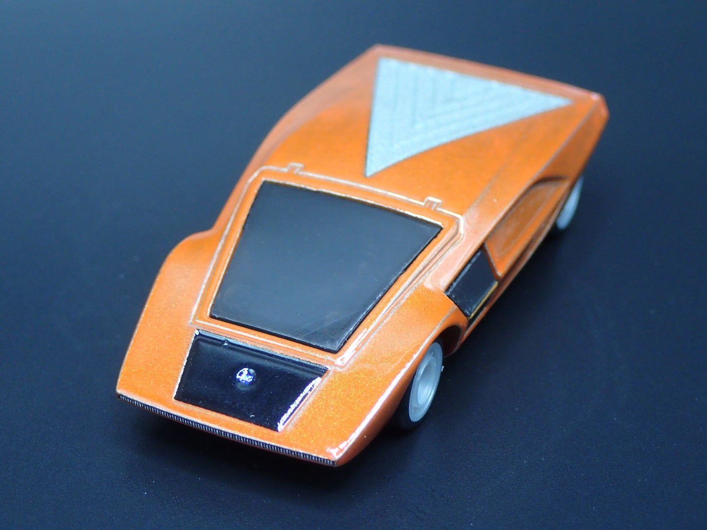 1970 70 LANCIA STRATOS CONCEPT CAR  1:64 SCALE COLLECTIBLE DIECAST MODEL CAR