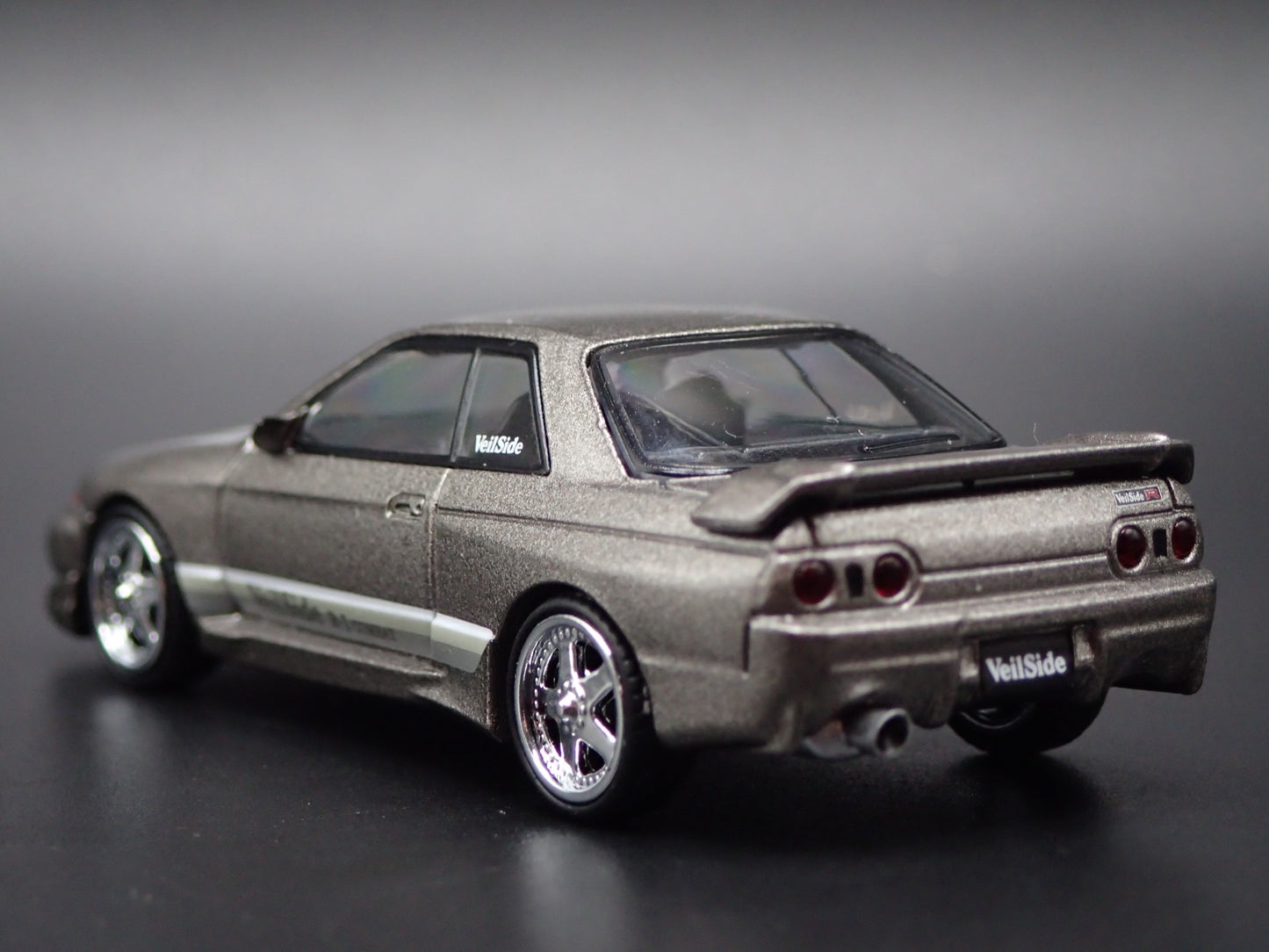 1989-1994 NISSAN SKYLINE GTR R32 VEILSIDE COMBAT C1 1:64 SCALE DIECAST MODEL CAR