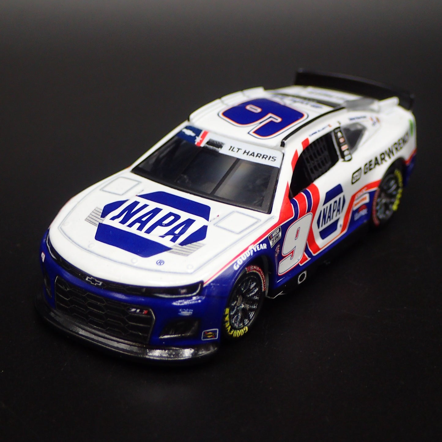 2022 CHEVY CAMARO ZL1 9 CHASE ELLIOTT NAPA NASCAR SALUTES 1:64 SCALE DIECAST CAR