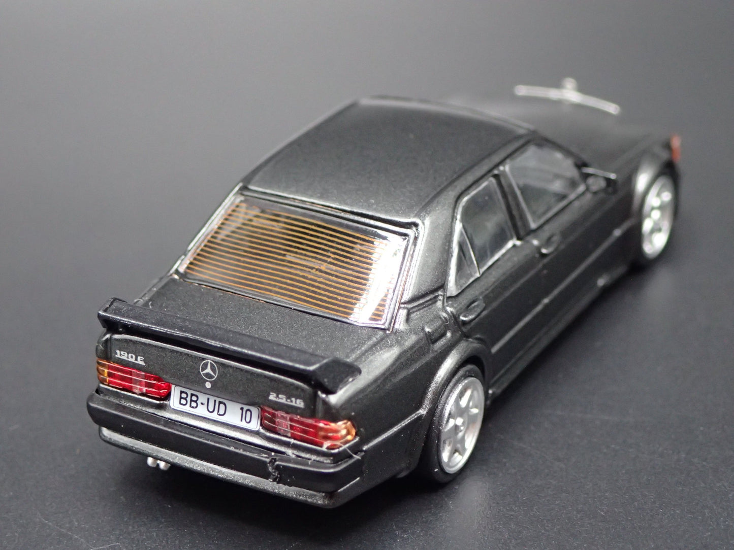 1982-1993 MERCEDES-BENZ 190E 2.5-16 EVOLUTION EVO I 1:64 SCALE DIECAST MODEL CAR