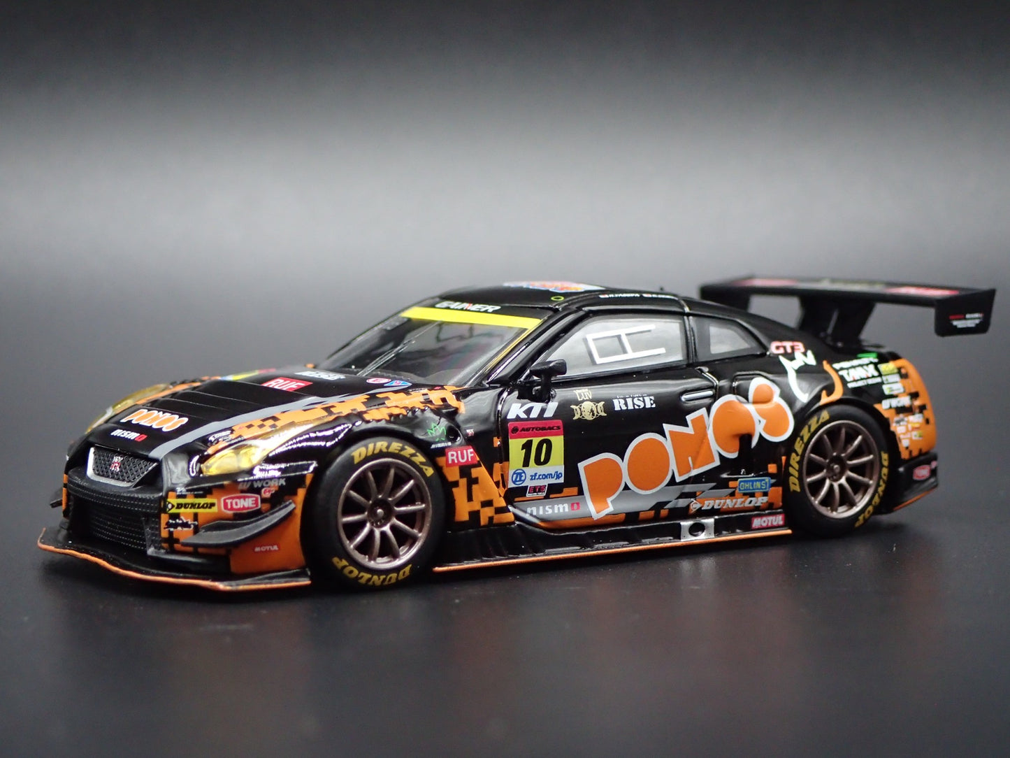 NISSAN GTR R35 NISMO GT3 #10 PONOS GAINER RACING 1:64 SCALE DIECAST MODEL CAR