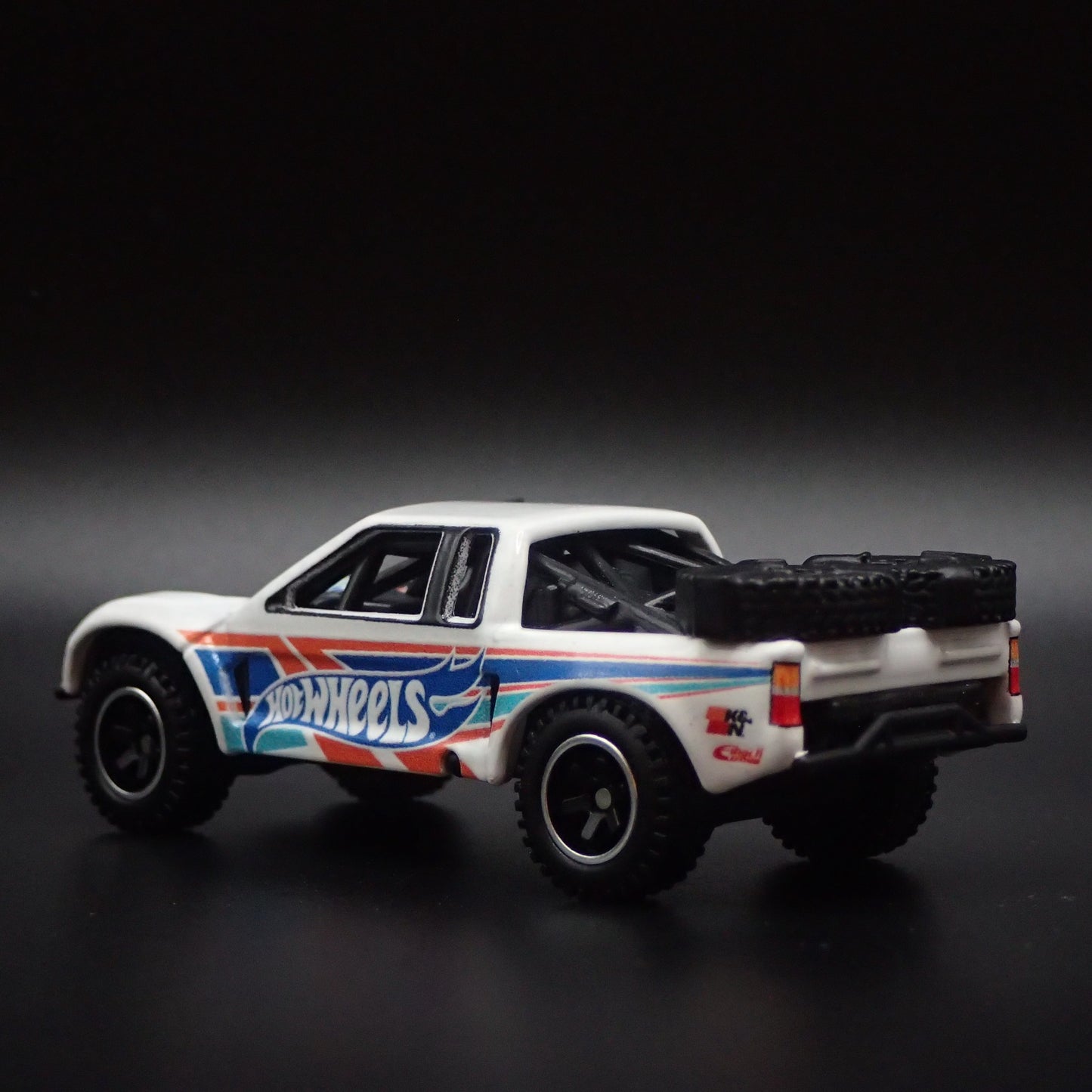 TOYOTA BAJA TROPHY PICKUP TRUCK HOT WHEELS K&N RARE 1:64 SCALE DIECAST MODEL CAR