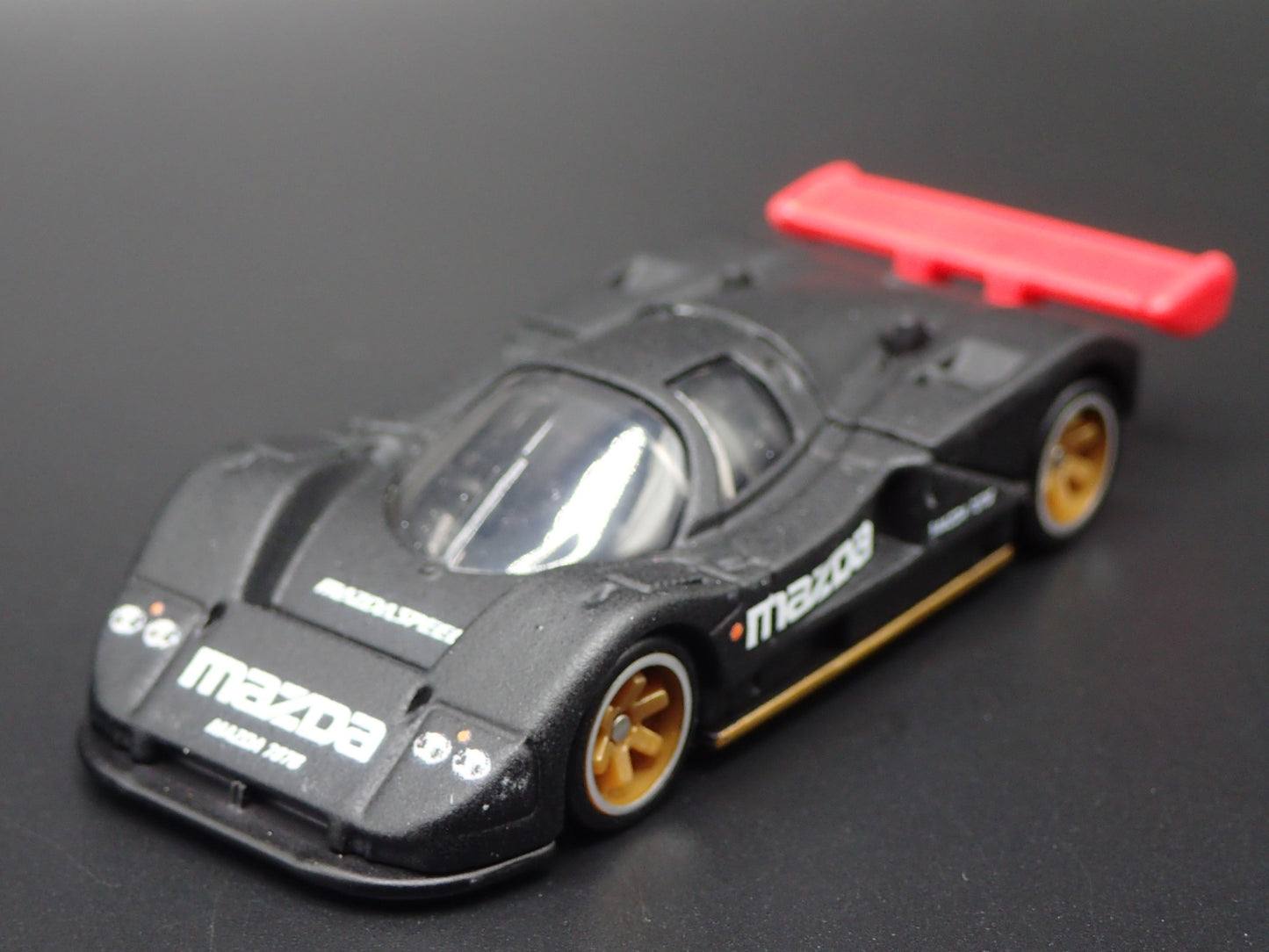 MAZDA 787B RACING CAR BLACK 1:64 SCALE COLLECTIBLE DIORAMA DIECAST MODEL CAR