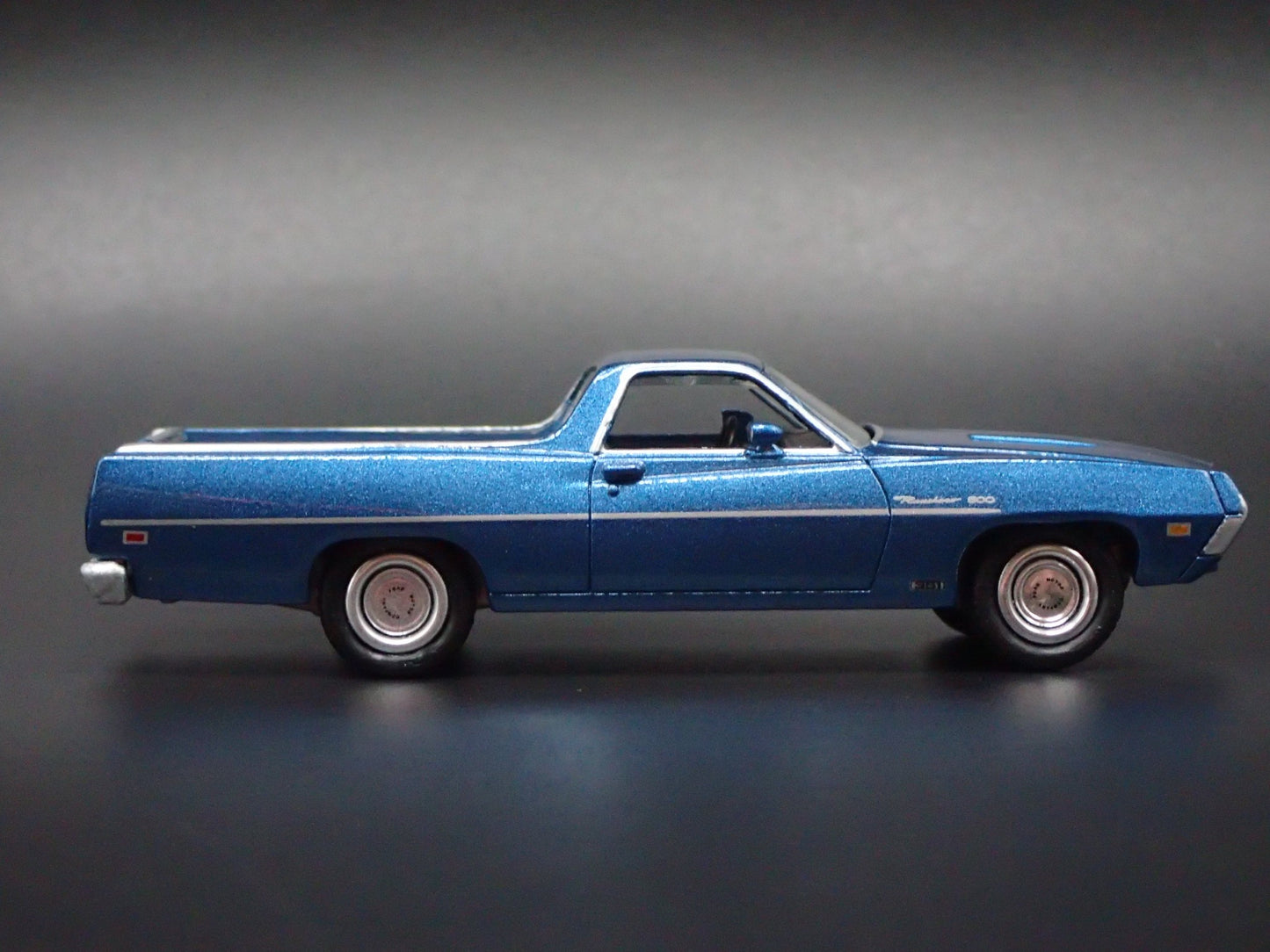 1970 70 FORD RANCHERO 500 PICKUP TRUCK BLUE 1:64 SCALE DIECAST MODEL CAR