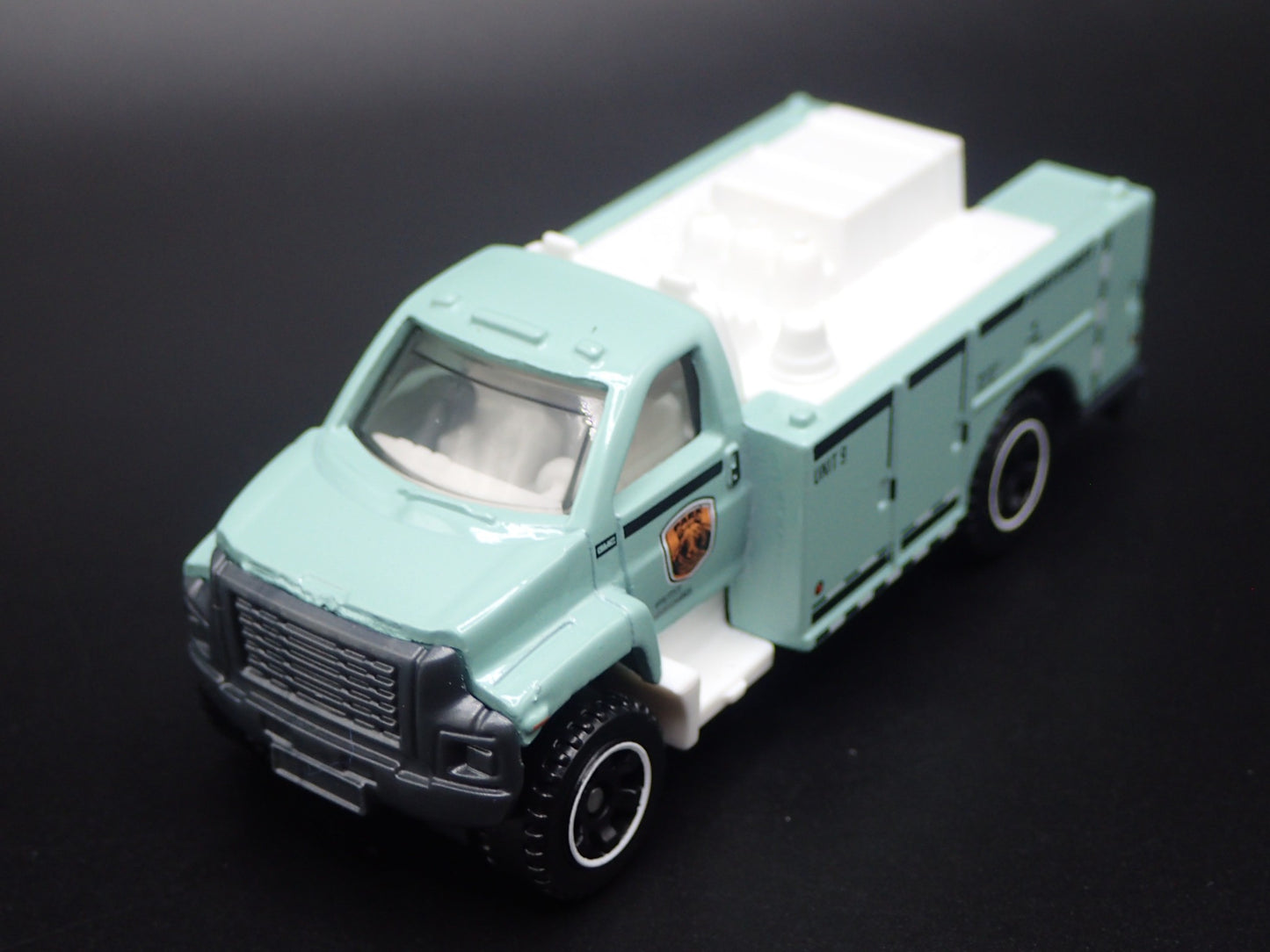 GMC 3500 UTILITY TRUCK PARK RANGER PATROL 1:64 MB SCALE DIECAST MODEL CAR