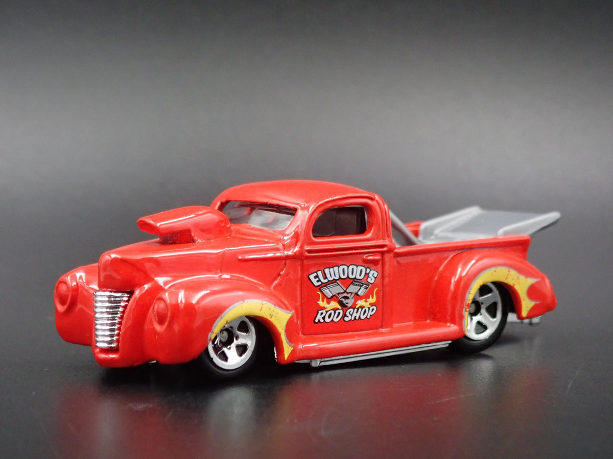 1940 FORD PICKUP TRUCK RARE 1:64 SCALE COLLECTIBLE DIORAMA DIECAST MODEL CAR-Burning Rubber Toy Company