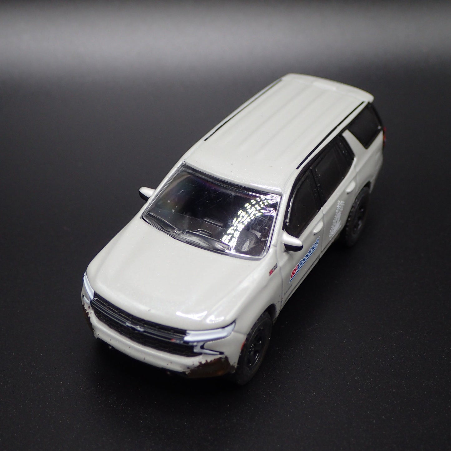 2021-2025 CHEVY CHEVROLET TAHOE Z71 SUV BFGOODRICH 1:64 SCALE DIECAST MODEL CAR
