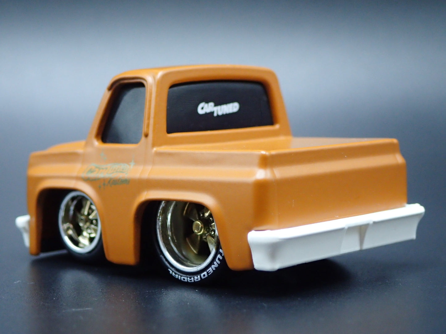 1987 CHEVY CHEVROLET C10 PICKUP TRUCK TUNED BROWN  1/64 SCALE DIECAST MODEL CAR