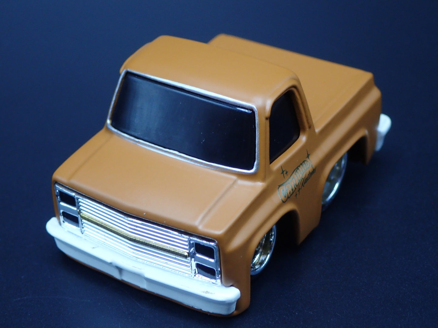 1987 CHEVY CHEVROLET C10 PICKUP TRUCK TUNED BROWN  1/64 SCALE DIECAST MODEL CAR
