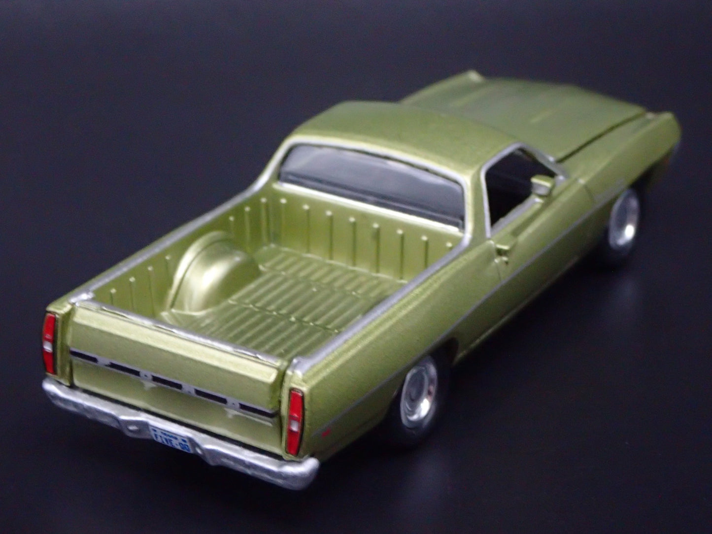 1970 70 FORD RANCHERO 500 PICKUP TRUCK GREEN 1:64 SCALE DIECAST MODEL CAR
