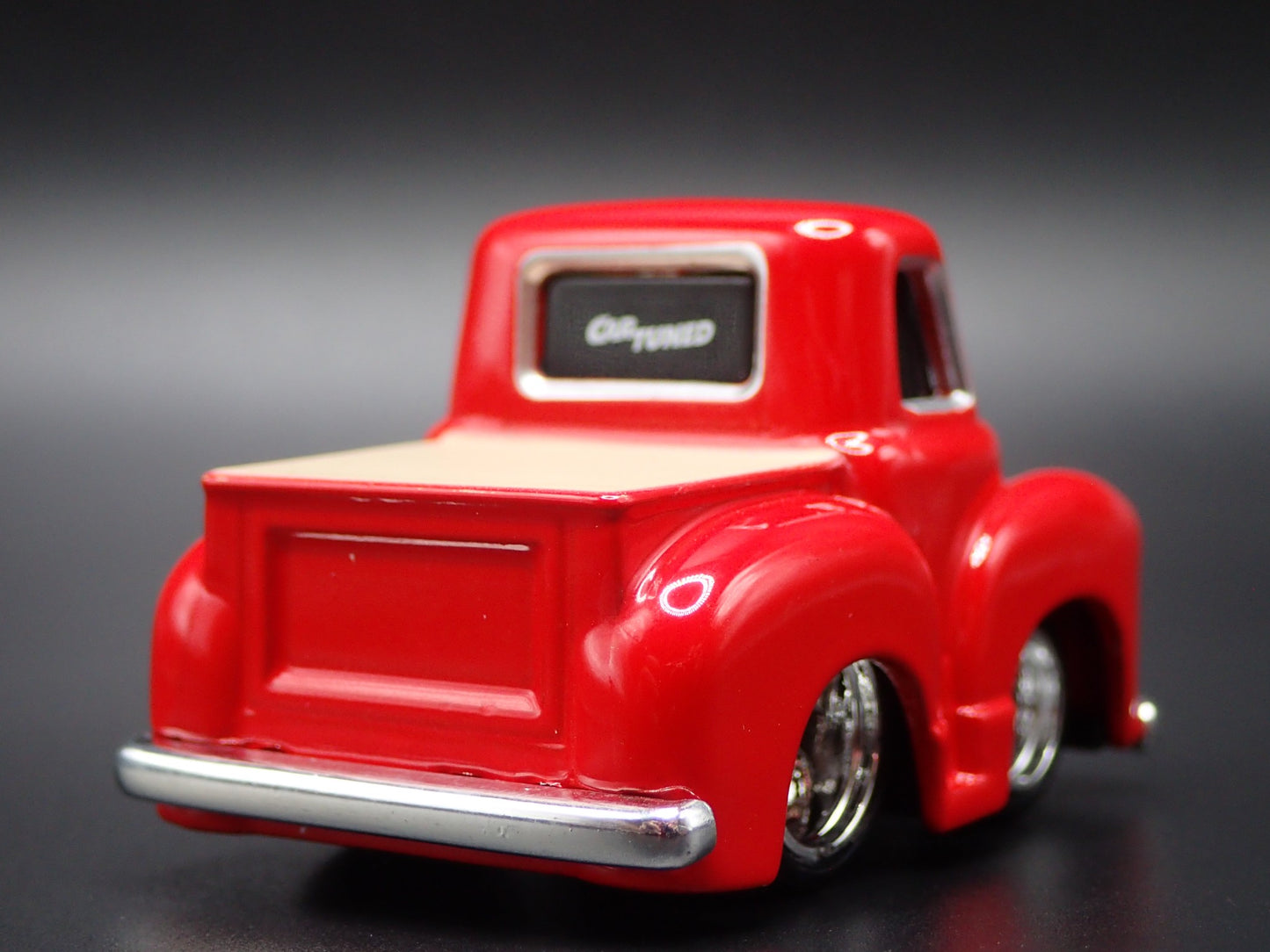 1953 53 CHEVY CHEVROLET PICKUP TRUCK TUNED 1:64 SCALE DIORAMA DIECAST MODEL CAR