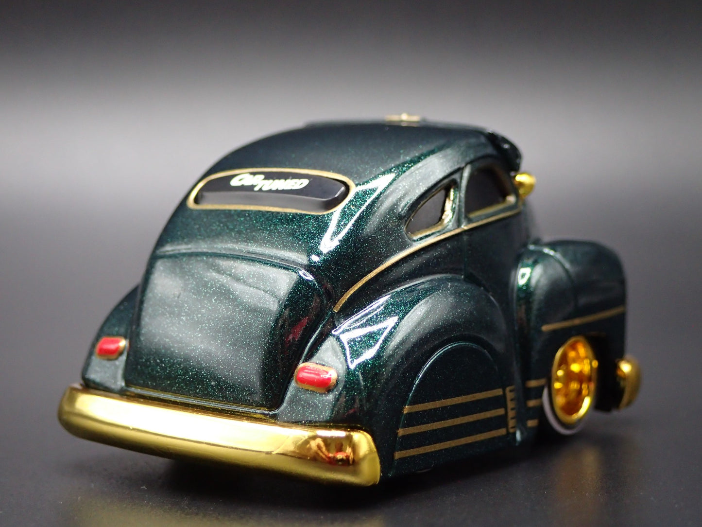 1947 47 CHEVY CHEVROLET FLEETLINE LOWRIDER TUNED 1:64 SCALE DIECAST MODEL CAR