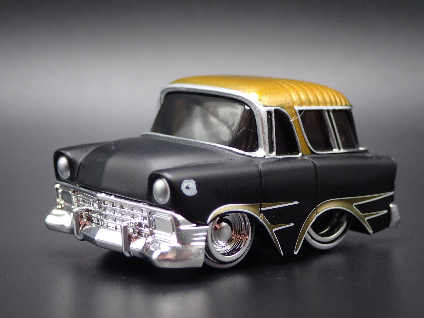 1956 56 CHEVY CHEVROLET NOMAD WAGON TUNED 1:64 SCALE DIORAMA DIECAST MODEL CAR