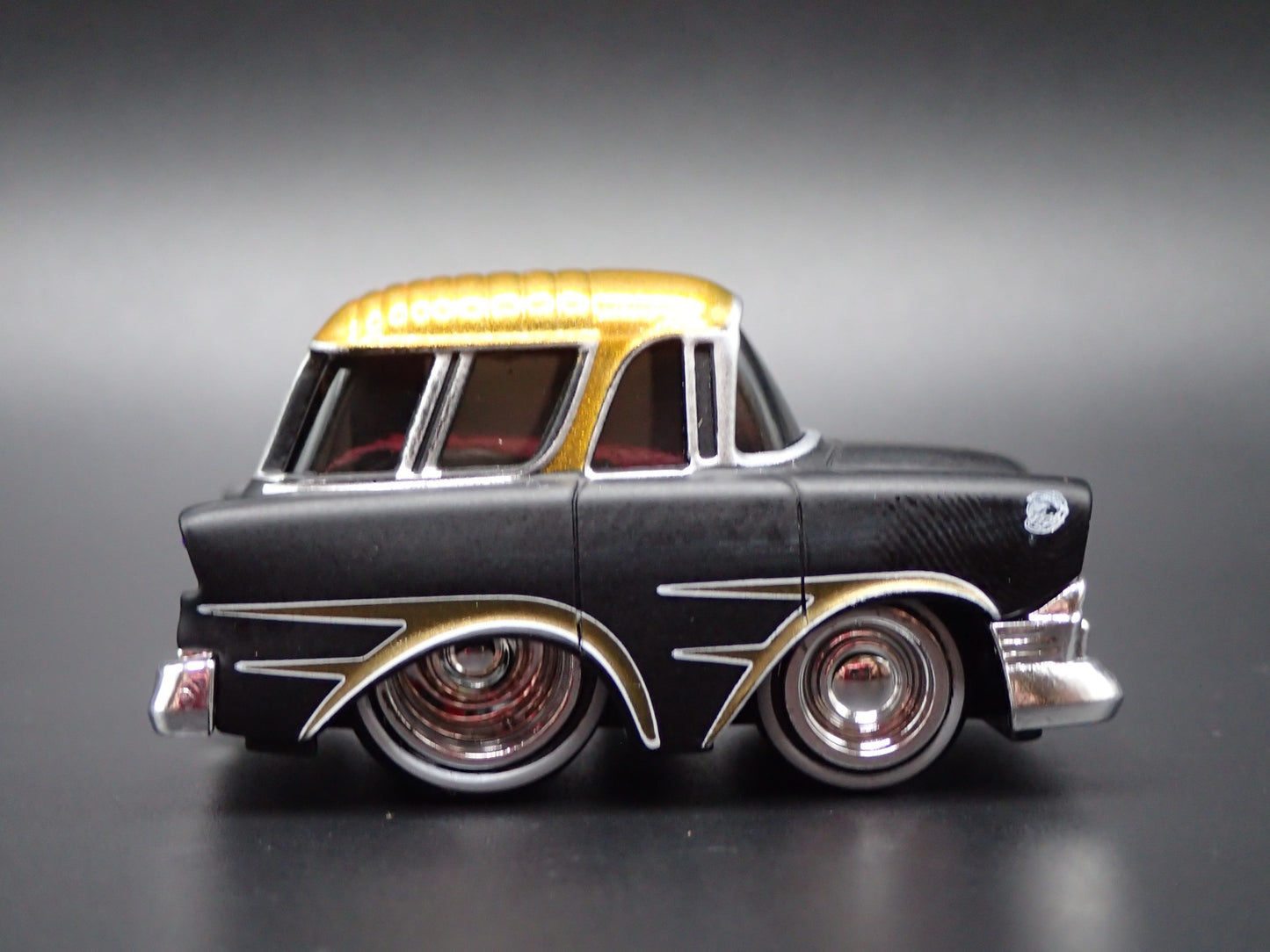 1956 56 CHEVY CHEVROLET NOMAD WAGON TUNED 1:64 SCALE DIORAMA DIECAST MODEL CAR